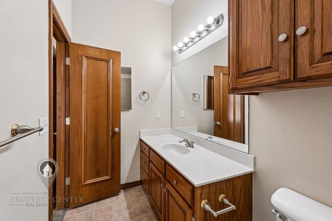 Building Photo - 716 Tuscany Way