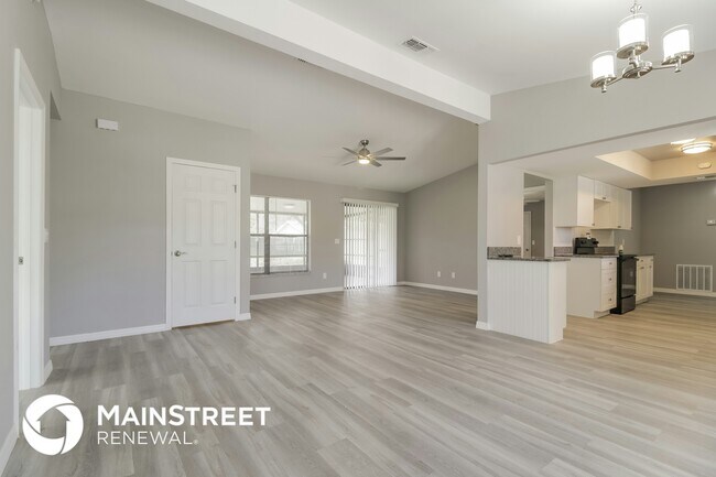 Building Photo - 1728 Victory Palm Dr