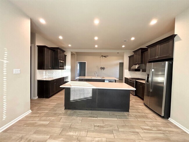 Building Photo - 5806 Pecos Ct