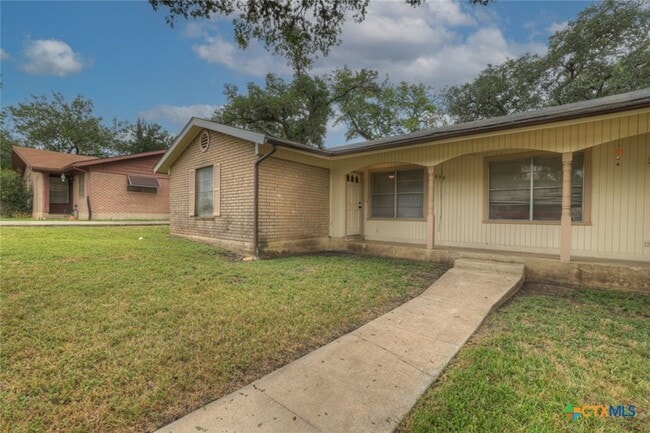 Building Photo - 334 Craddock Ave
