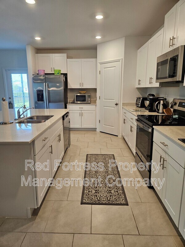 Building Photo - 12210 Dakota Ridge Pl