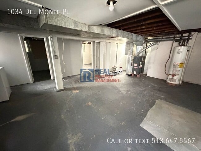 Building Photo - 1034 Del Monte Pl