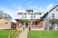 Building Photo - 1653 Huffman Ave