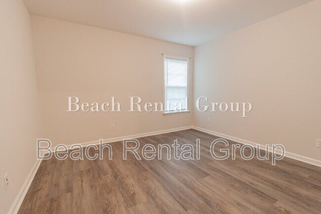 Building Photo - 3223 Merganser Dr