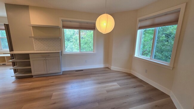 Building Photo - 5977 Scotswood Ct