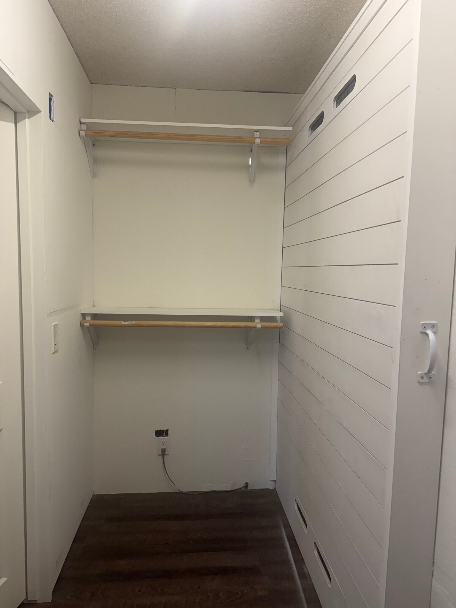 Closet - 3250 Vista Cielo Ln