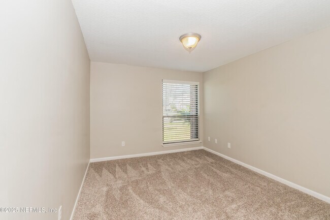 Building Photo - 8337 Chason Rd E