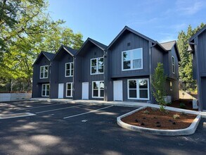 Building Photo - 1ST MONTHS RENT FREE! New Construction, Beautiful, Townhomes! 2 & 3 BEDRM UNITS AVAILABLE