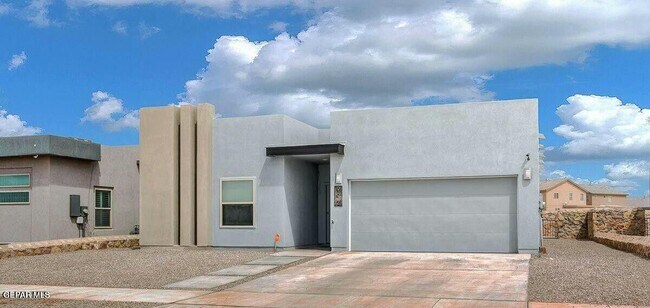 Building Photo - 992 Stamfordham Dr