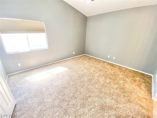 Building Photo - 8221 Jo Marcy Dr