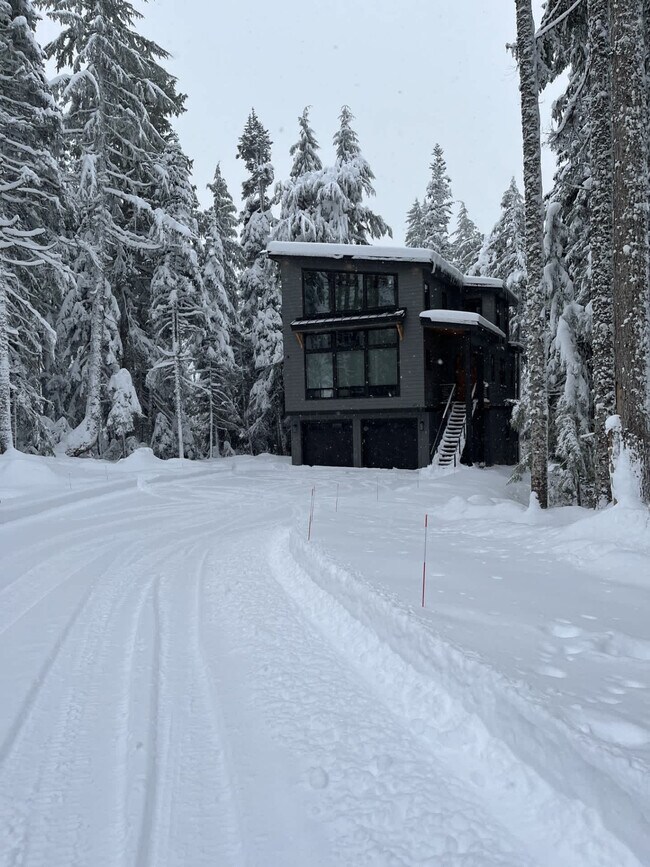 Building Photo - 89192 US-26