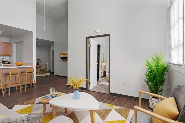 Building Photo - Southside of Muncie