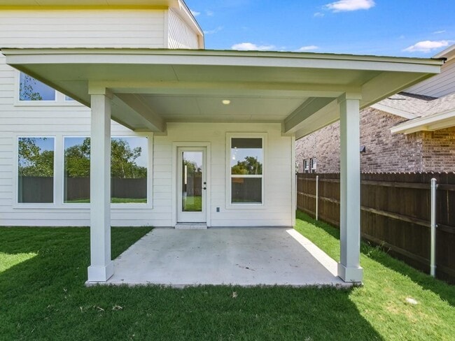 Building Photo - 920 Ray Berglund Blvd