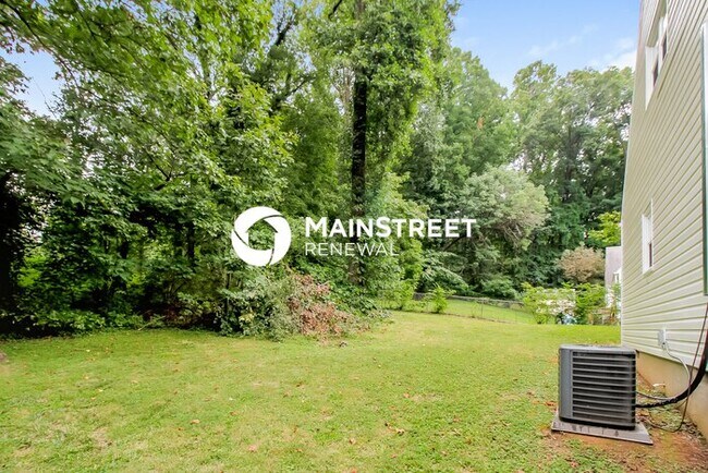 Building Photo - 3 Bedroom Pet-Friendly Home in Winston-Sal...