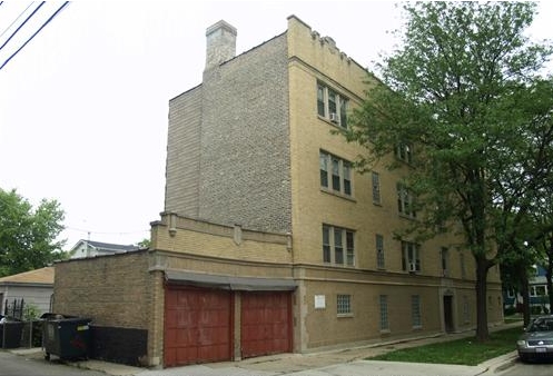 Primary Photo - 3704-3706 W Cullom Ave
