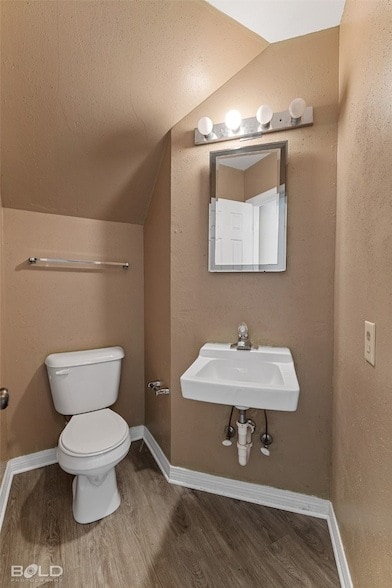 Building Photo - 253 Settlers Park Dr