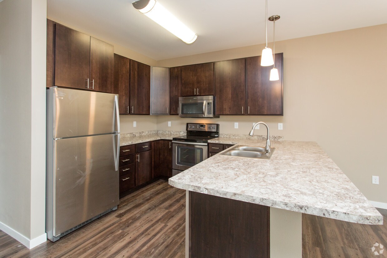 Cottage Grove Apartments Townhomes Grand Forks Nd Apartment