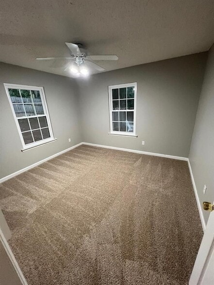 Building Photo - 2456 Needle Palm Way