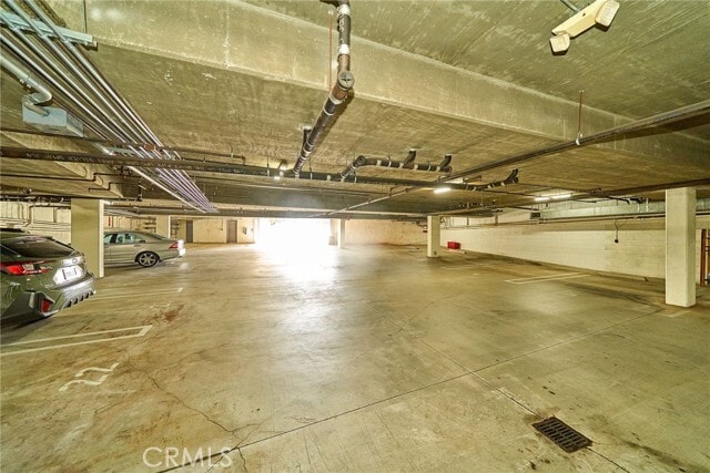 Building Photo - 2745 Montrose Ave