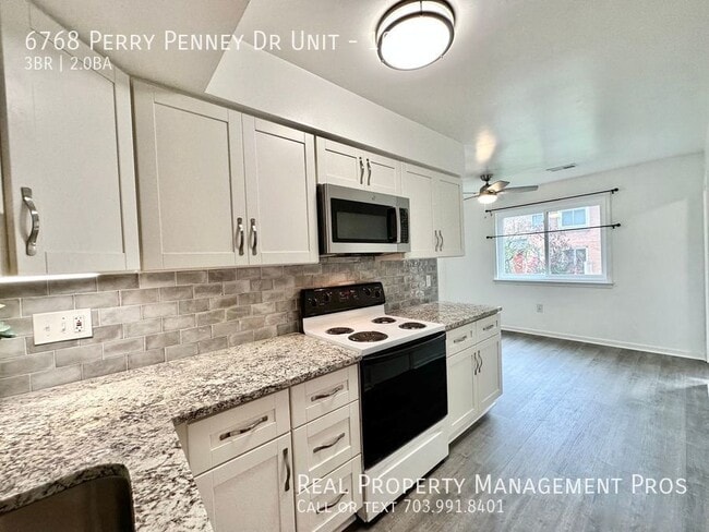 Building Photo - 6768 Perry Penney Dr