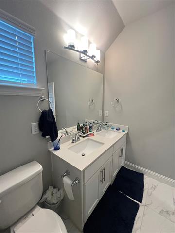 Building Photo - 4275 Curtiss Dr