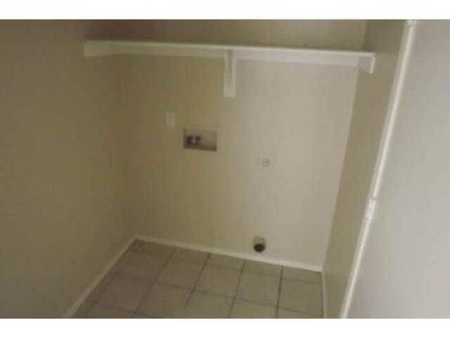 Building Photo - 11796 W Dahlia Dr