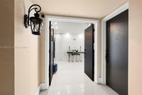 Building Photo - 4300 N Ocean Blvd