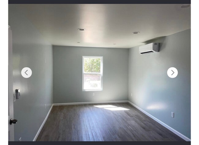 Building Photo - 351 Chester Pl