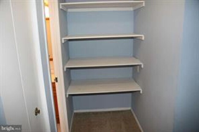 Building Photo - 3 BEDROOM CONDO WITH BALCONY, ALL UTILITIE...