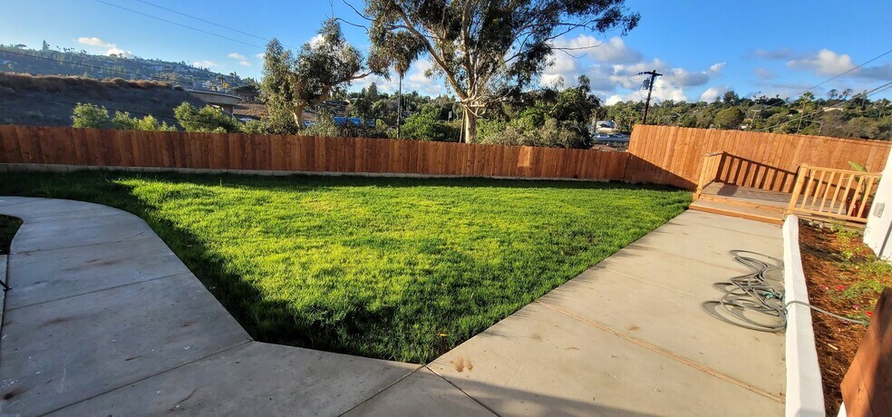 Building Photo - 4229 Panorama Dr