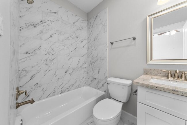 Building Photo - 623 Link Rd