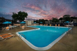 Relaxing swimming pool and wading pool at Heritage Square Apartments - Heritage Square Apartments