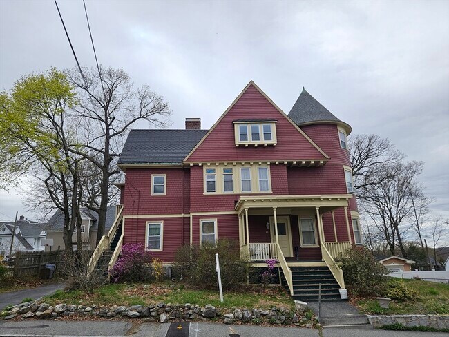 Building Photo - 45 Harvard St