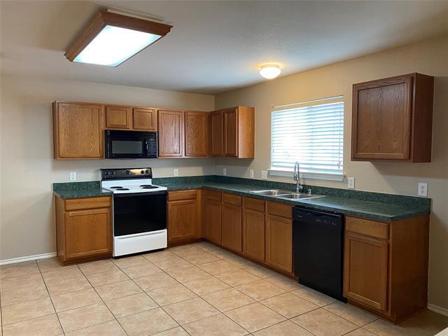 Building Photo - 2622 Buckskin Dr