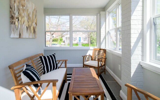 Building Photo - 4410 16th St NE