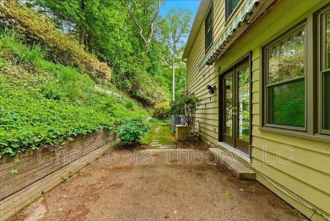 Building Photo - 1436 Ironwood Dr