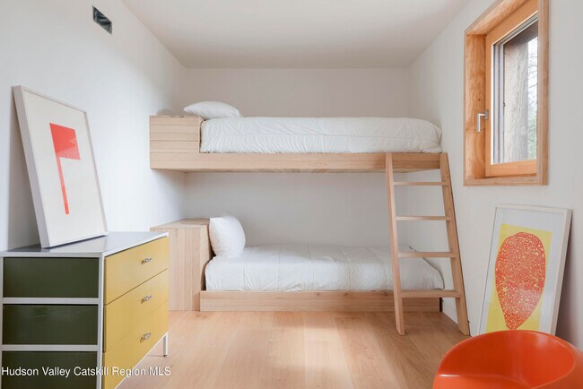 Building Photo - 94 Cherry Hill Rd