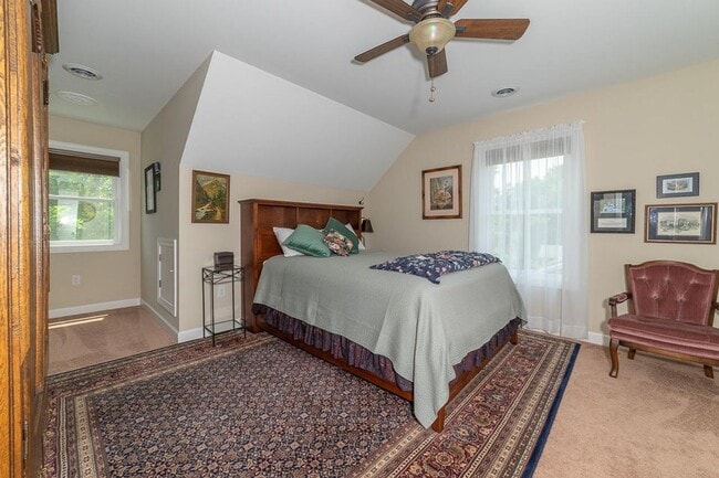 Building Photo - Single Family within walking distance to W&L, VMI and Waddell Elementary