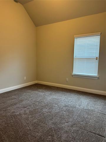 Building Photo - 1066 James Ct