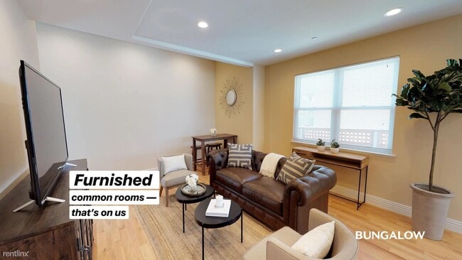 Building Photo - 928 Foothill Blvd