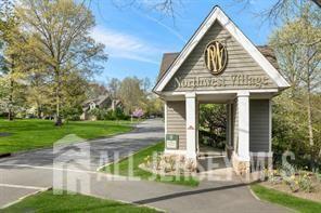 Building Photo - 22 Briarwood Ct