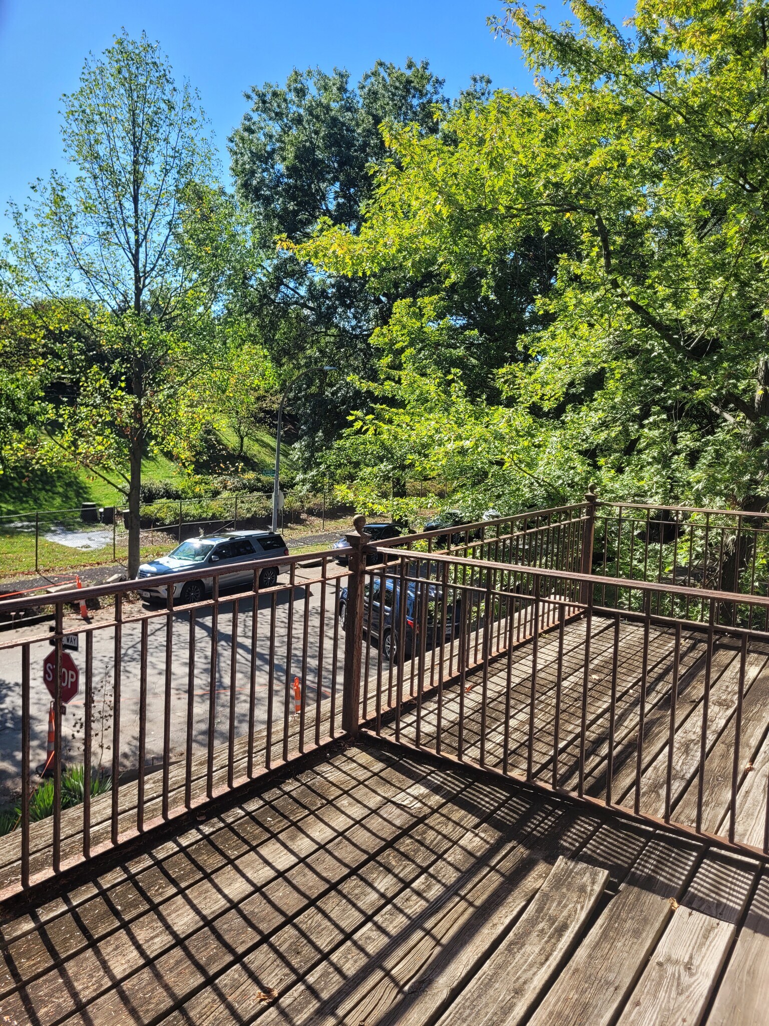 Relax on your balcony overlooking the front of the property and into the Gardens. - 2055 Alfred Ave
