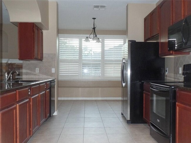 Building Photo - 3240 Pineapple Isle Dr