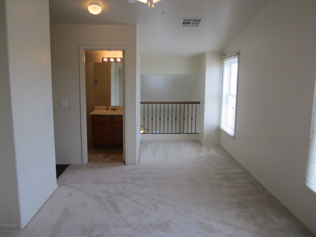 Building Photo - Comfort with Resort-Style Living 2BED/2BAT...