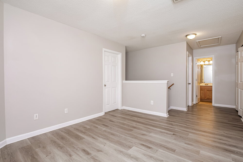 Building Photo - 62 Brookhaven Dr
