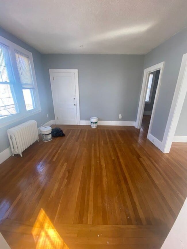 Building Photo - 39-41 Anthony St