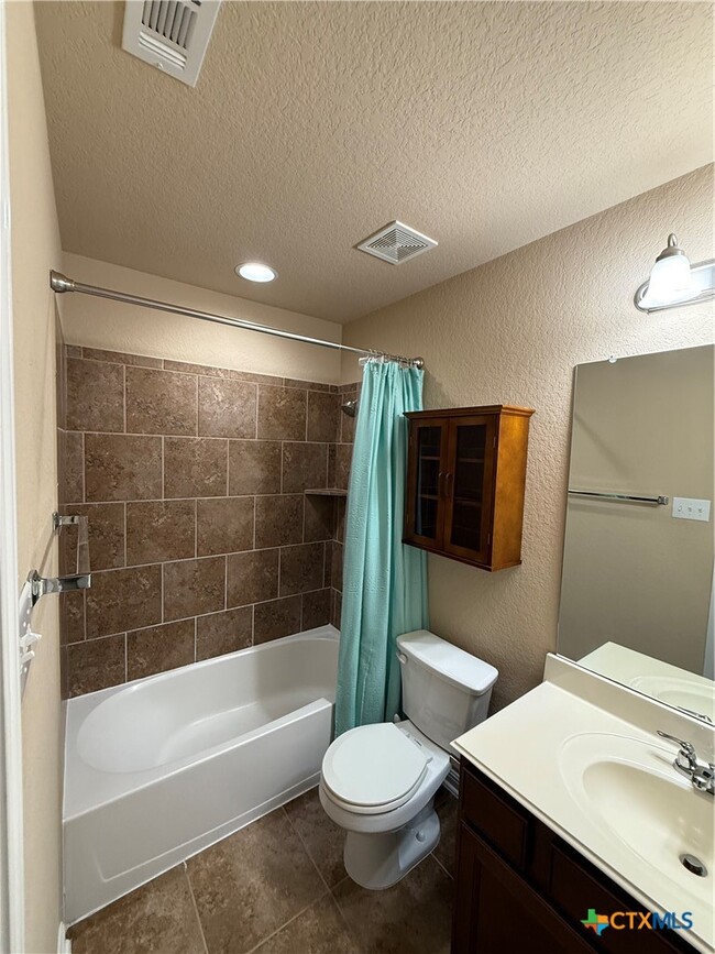 Building Photo - 3161 Birch Bend