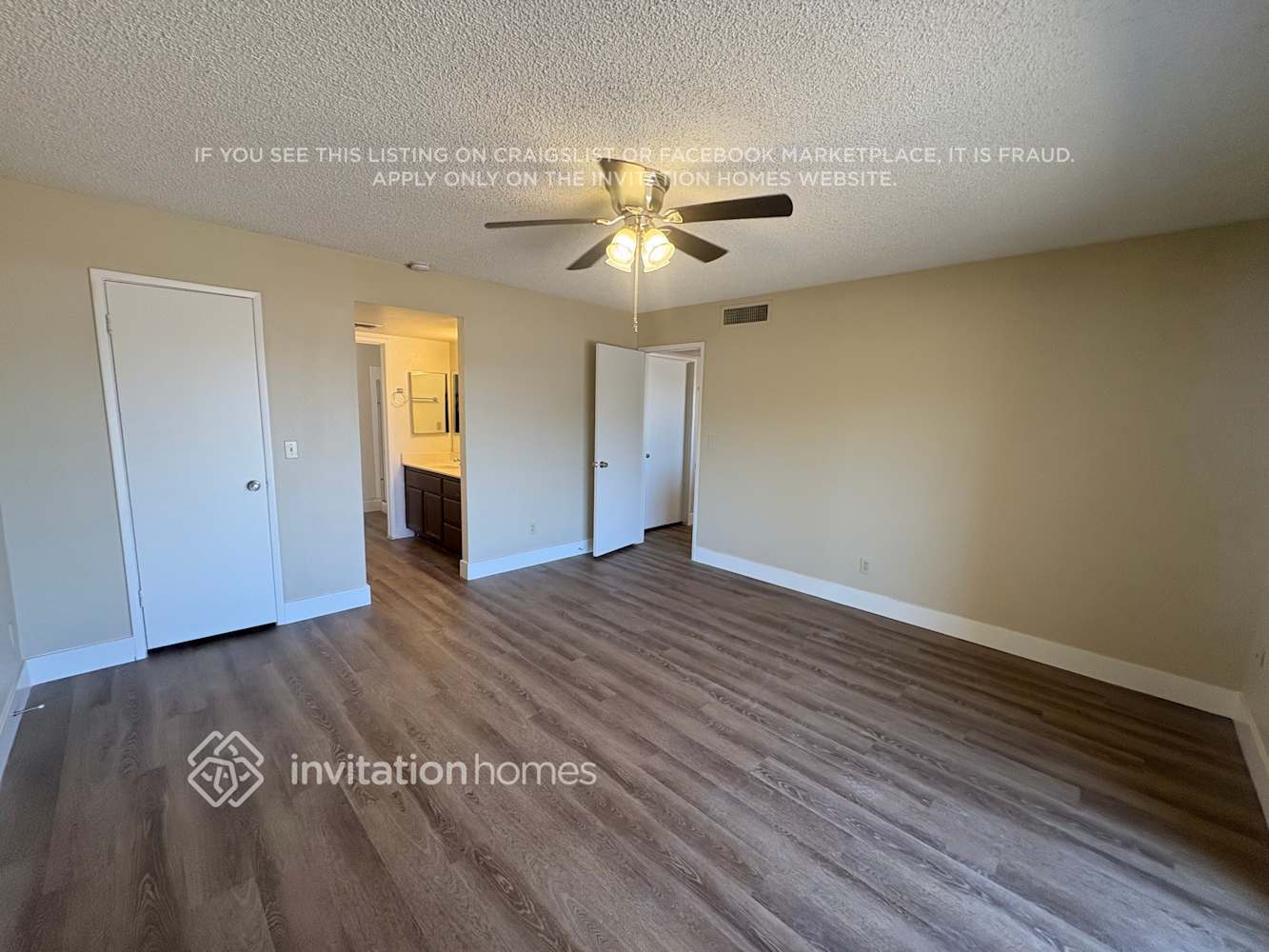 Building Photo - 9503 W Las Palmaritas Dr