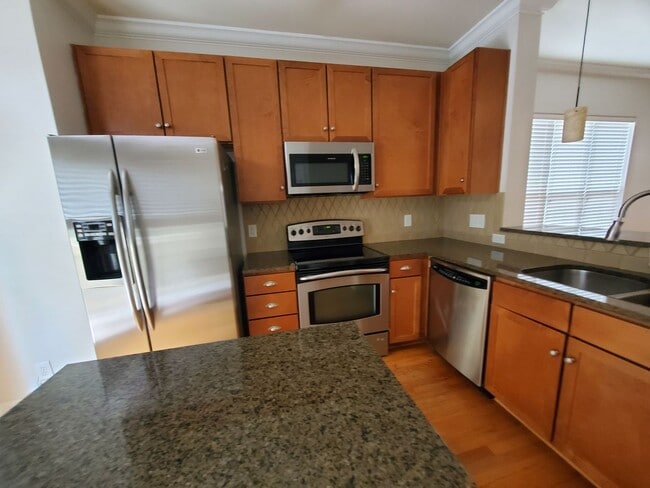 Building Photo - Luxury Elizabeth Condo – Gated Community w...