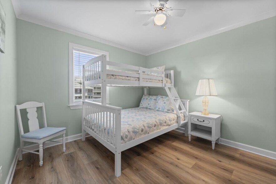 Building Photo - 120 Gulf Ct